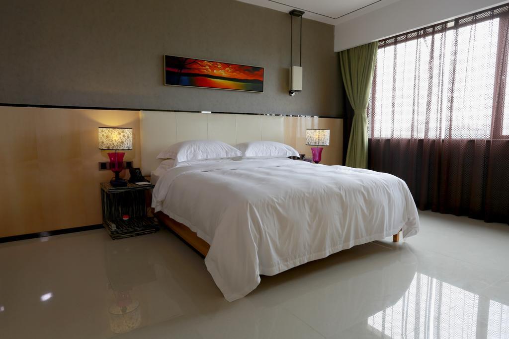 Lori Star Hotel Qionghai Cameră foto